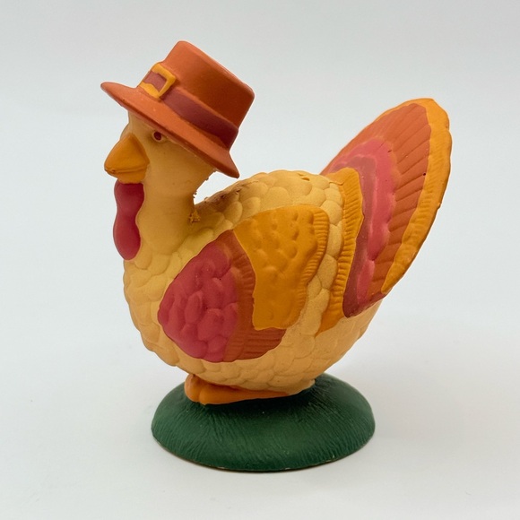 Avon Thanksgiving Turkey Salt & Pepper Shakers Collectable New in Box - Picture 3 of 8